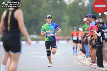 BINH DUONG NEW CITY HALF MARATHON 2024 - Ảnh #1736887