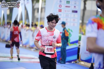 BINH DUONG NEW CITY HALF MARATHON 2024 - Ảnh #1762409