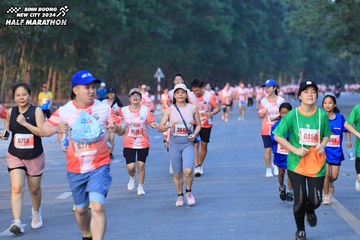 BINH DUONG NEW CITY HALF MARATHON 2024 - Ảnh #1772406