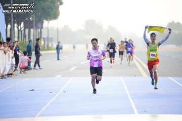 BINH DUONG NEW CITY HALF MARATHON 2024 - Ảnh #1756916