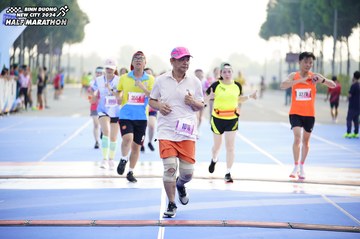 BINH DUONG NEW CITY HALF MARATHON 2024 - Ảnh #1762639
