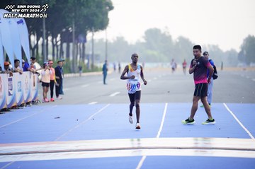 BINH DUONG NEW CITY HALF MARATHON 2024 - Ảnh #1772595