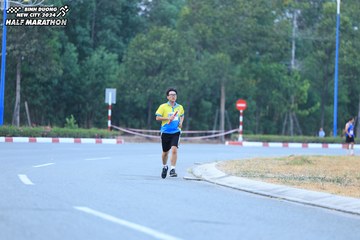 BINH DUONG NEW CITY HALF MARATHON 2024 - Ảnh #1735945