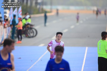 BINH DUONG NEW CITY HALF MARATHON 2024 - Ảnh #1739306
