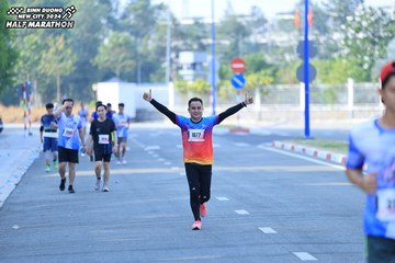 BINH DUONG NEW CITY HALF MARATHON 2024 - Ảnh #1771240