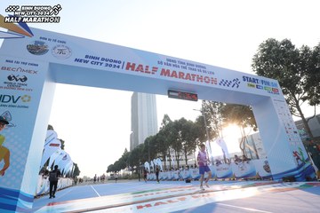 BINH DUONG NEW CITY HALF MARATHON 2024 - Ảnh #1820035