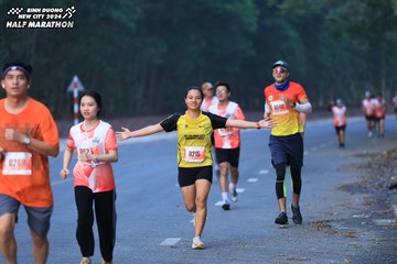 BINH DUONG NEW CITY HALF MARATHON 2024 - Ảnh #1750246