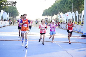 BINH DUONG NEW CITY HALF MARATHON 2024 - Ảnh #1762294