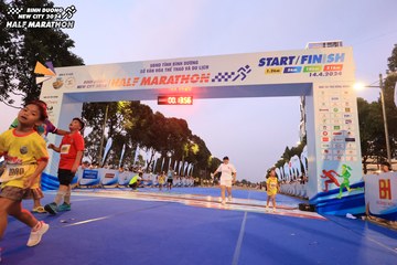 BINH DUONG NEW CITY HALF MARATHON 2024 - Ảnh #1729678