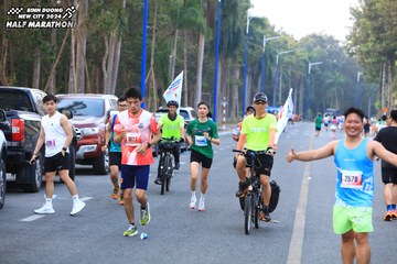BINH DUONG NEW CITY HALF MARATHON 2024 - Ảnh #1755721