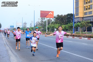 BINH DUONG NEW CITY HALF MARATHON 2024 - Ảnh #1771475