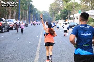 BINH DUONG NEW CITY HALF MARATHON 2024 - Ảnh #1755320