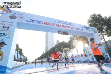 BINH DUONG NEW CITY HALF MARATHON 2024 - Ảnh #1820664