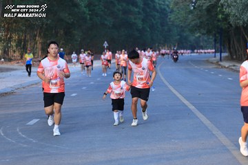 BINH DUONG NEW CITY HALF MARATHON 2024 - Ảnh #1772474