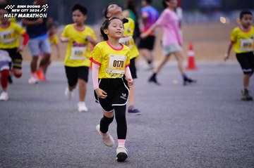BINH DUONG NEW CITY HALF MARATHON 2024 - Ảnh #1725626