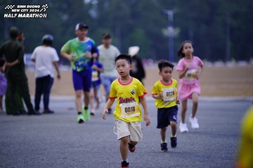 BINH DUONG NEW CITY HALF MARATHON 2024 - Ảnh #1725210