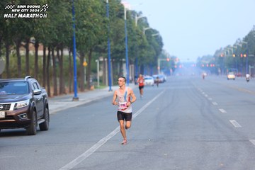 BINH DUONG NEW CITY HALF MARATHON 2024 - Ảnh #1739453