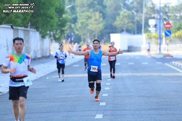 BINH DUONG NEW CITY HALF MARATHON 2024 - Ảnh #1771120