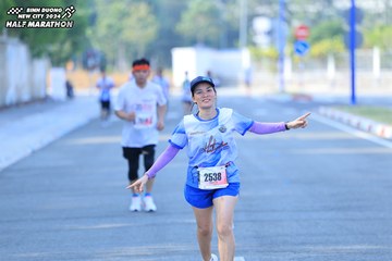 BINH DUONG NEW CITY HALF MARATHON 2024 - Ảnh #1771368
