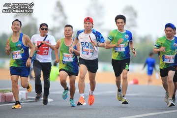 BINH DUONG NEW CITY HALF MARATHON 2024 - Ảnh #1737120