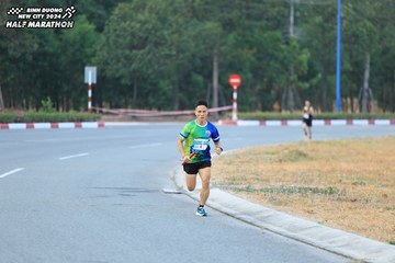 BINH DUONG NEW CITY HALF MARATHON 2024 - Ảnh #1735202