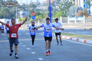 BINH DUONG NEW CITY HALF MARATHON 2024 - Ảnh #1769497