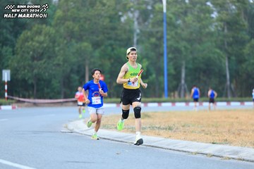 BINH DUONG NEW CITY HALF MARATHON 2024 - Ảnh #1735604