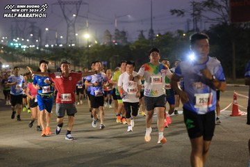 BINH DUONG NEW CITY HALF MARATHON 2024 - Ảnh #1741234