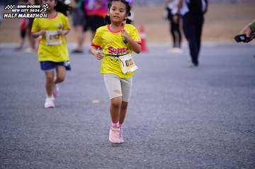 BINH DUONG NEW CITY HALF MARATHON 2024 - Ảnh #1725454