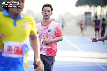 BINH DUONG NEW CITY HALF MARATHON 2024 - Ảnh #1762124