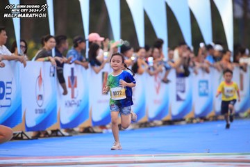 BINH DUONG NEW CITY HALF MARATHON 2024 - Ảnh #1728994