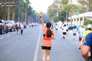 BINH DUONG NEW CITY HALF MARATHON 2024 - Ảnh #1755313