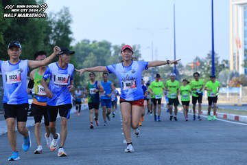 BINH DUONG NEW CITY HALF MARATHON 2024 - Ảnh #1766136
