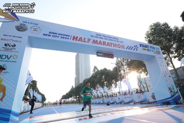 BINH DUONG NEW CITY HALF MARATHON 2024 - Ảnh #1820070