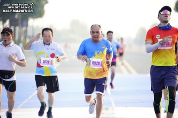 BINH DUONG NEW CITY HALF MARATHON 2024 - Ảnh #1758415