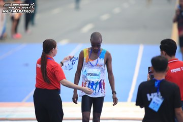 BINH DUONG NEW CITY HALF MARATHON 2024 - Ảnh #1738847