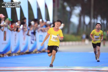 BINH DUONG NEW CITY HALF MARATHON 2024 - Ảnh #1728946