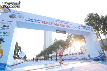 BINH DUONG NEW CITY HALF MARATHON 2024 - Ảnh #1819844