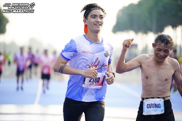 BINH DUONG NEW CITY HALF MARATHON 2024 - Ảnh #1762848