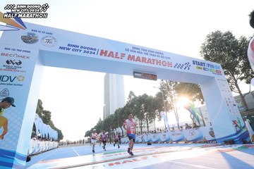 BINH DUONG NEW CITY HALF MARATHON 2024 - Ảnh #1820309