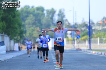 BINH DUONG NEW CITY HALF MARATHON 2024 - Ảnh #1767321