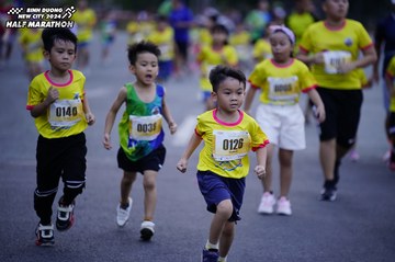BINH DUONG NEW CITY HALF MARATHON 2024 - Ảnh #1724708