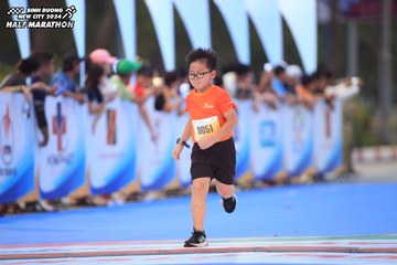 BINH DUONG NEW CITY HALF MARATHON 2024 - Ảnh #1729002