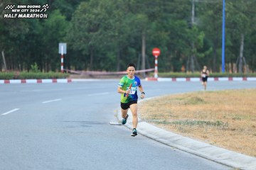 BINH DUONG NEW CITY HALF MARATHON 2024 - Ảnh #1735204