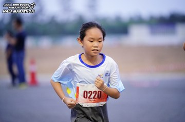 BINH DUONG NEW CITY HALF MARATHON 2024 - Ảnh #1725297