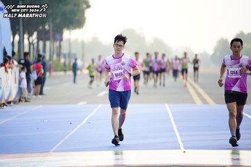 BINH DUONG NEW CITY HALF MARATHON 2024 - Ảnh #1761306