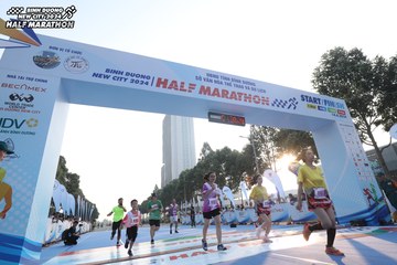 BINH DUONG NEW CITY HALF MARATHON 2024 - Ảnh #1820125