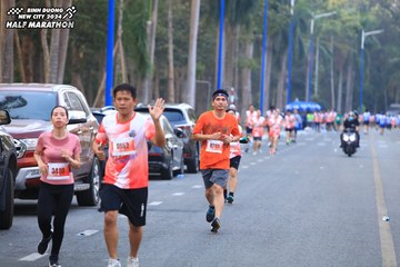BINH DUONG NEW CITY HALF MARATHON 2024 - Ảnh #1756327