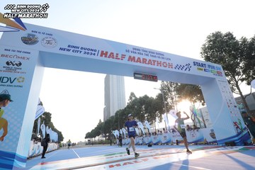 BINH DUONG NEW CITY HALF MARATHON 2024 - Ảnh #1820064
