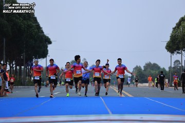 BINH DUONG NEW CITY HALF MARATHON 2024 - Ảnh #1737224